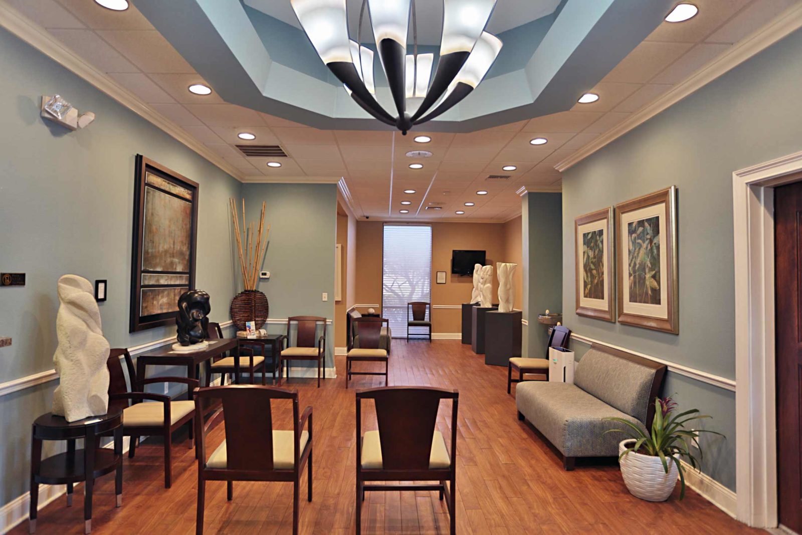 Clean, professional medical spa treatment room with neutral tones at Cesar A. Lara M.D. Weight Loss & Wellness in Clearwater